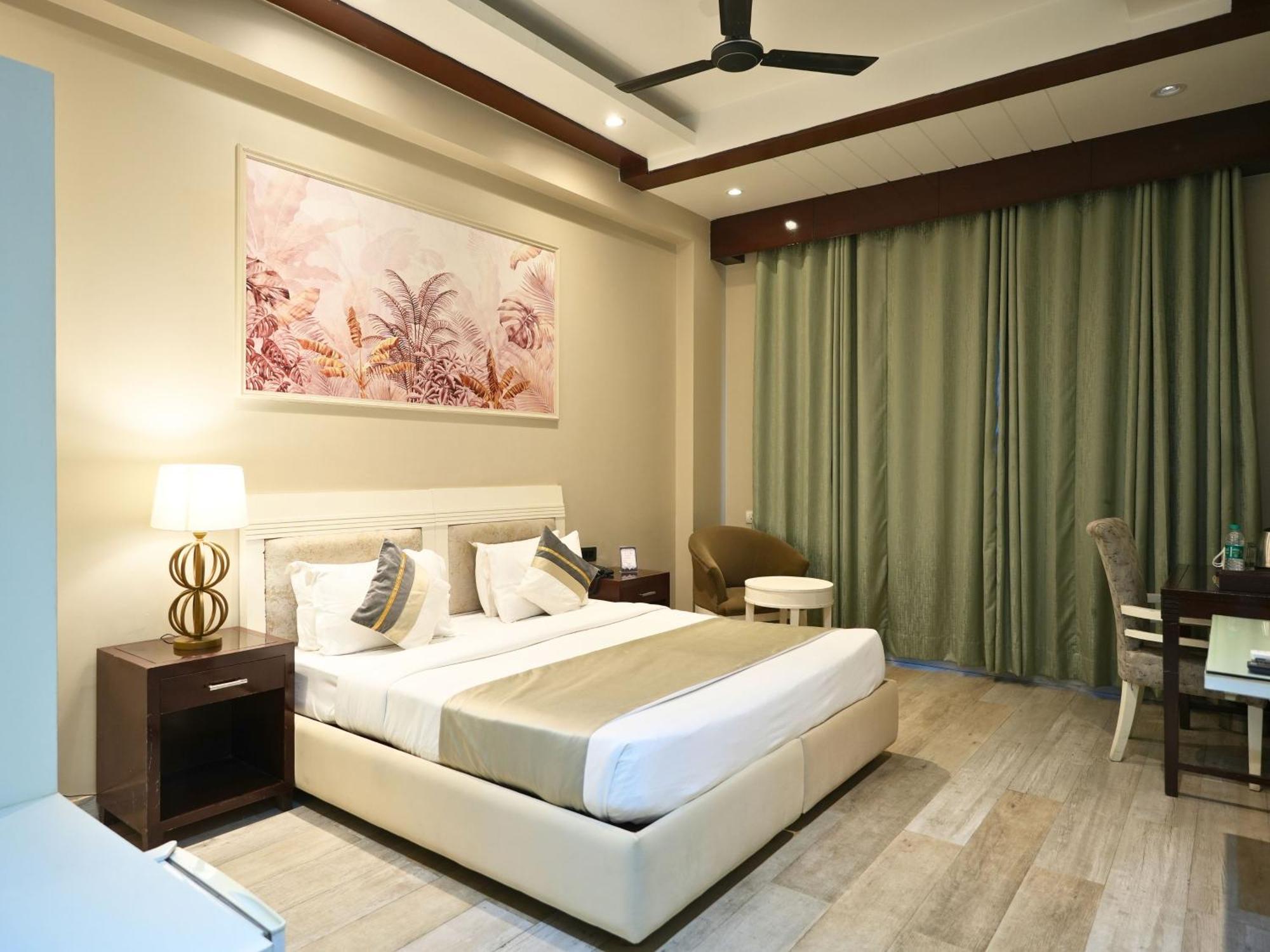 Skon Boutique By Orion Hotels Nuova Delhi Esterno foto