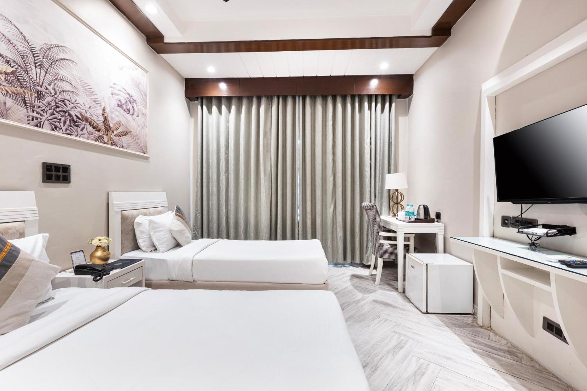 Skon Boutique By Orion Hotels Nuova Delhi Esterno foto